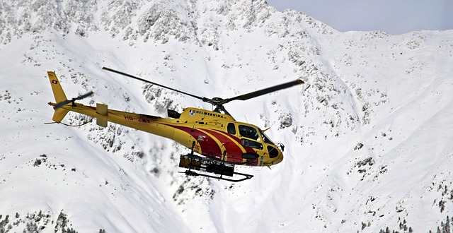 Helicopter Tours to Himalayan Trails in Nepal 